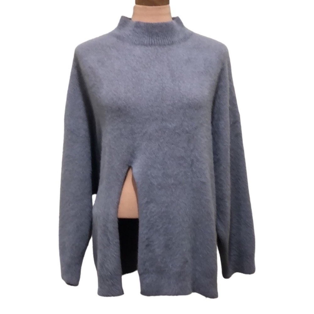 Topshop Sweater Size 1X Slate Gray Fluffy Fuzzy Cut Away Slit Hem